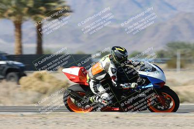 media/Dec-04-2025-Racers Edge (Thu) [[5ebc9f124d]]/3-B Group/5-Session 2 Turn 2 inside Speed Pans/